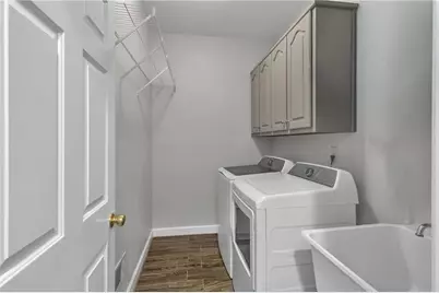1085 Castle Pointe Lane, Grayson, GA 30017 - Photo 18