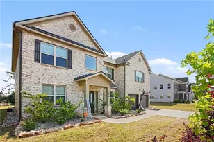 836 Graeme Dr, McDonough, GA 30252 - Photo 2