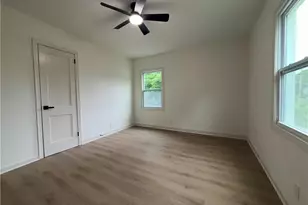 227 Upshaw St SW, Atlanta, GA 30315 - Photo 8