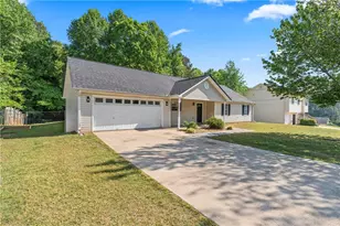 185 Brighton Dr, Covington, GA 30016 - Photo 2