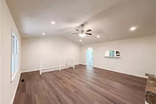 265 Oakhill Dr, Fayetteville, GA 30214 - Photo 8