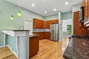 12235 Greenmont Walk, Alpharetta, GA 30009 - Photo 10