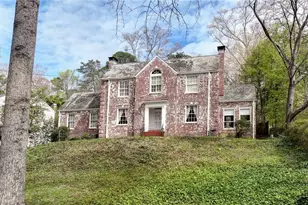 3031 W Pine Valley Rd NW, Atlanta, GA 30305 - Photo 2
