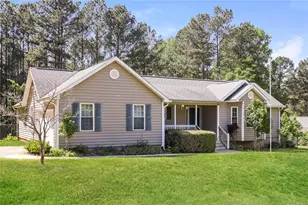 701 Derek Pl, Locust Grove, GA 30248 - Photo 2