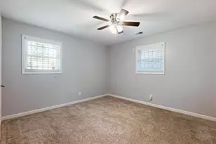 1871 E Farris Ave E, Atlanta, GA 30344 - Photo 16