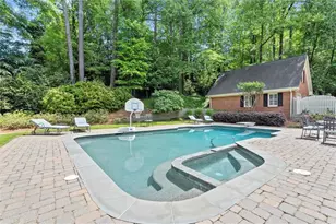 935 Ivy Falls Dr, Sandy Springs, GA 30328 - Photo 52