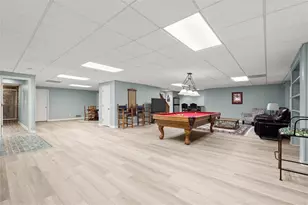 935 Ivy Falls Dr, Sandy Springs, GA 30328 - Photo 42