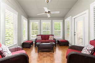 935 Ivy Falls Dr, Sandy Springs, GA 30328 - Photo 18