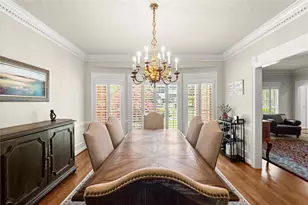 935 Ivy Falls Dr, Sandy Springs, GA 30328 - Photo 8