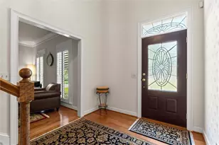 935 Ivy Falls Dr, Sandy Springs, GA 30328 - Photo 6