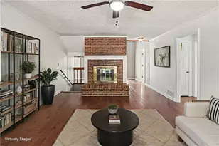 2080 Castle Lake Dr, Tyrone, GA 30290 - Photo 4