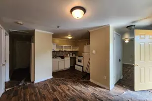 328 Rogers Pl, Macon, GA 31204 - Photo 10