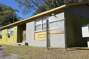 328 Rogers Pl, Macon, GA 31204 - Photo 1