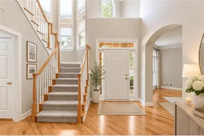 5052 Vinings Estates Court SE, Smyrna, GA 30126 - Photo 2