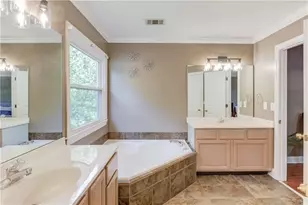 3438 Clarks Bridge Crossing, Gainesville, GA 30506 - Photo 4
