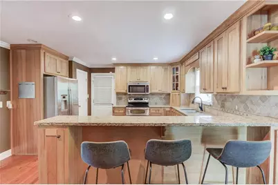 3438 Clarks Bridge Crossing, Gainesville, GA 30506 - Photo 10