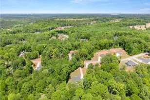 675 Oconee Ln, Commerce, GA 30529 - Photo 62