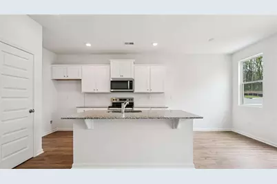 5437 Baybrook Circle, South Fulton, GA 30349 - Photo 8