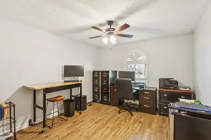 2158 Marne Glen NW, Kennesaw, GA 30152 - Photo 34
