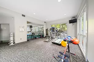 2870 Pharr Ct NW, Atlanta, GA 30305 - Photo 24