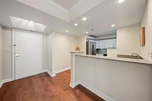 2870 Pharr Ct NW, Atlanta, GA 30305 - Photo 8