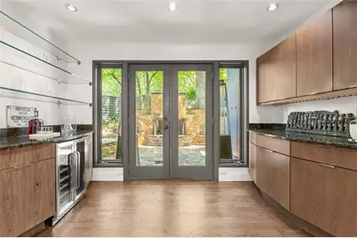 365 Brentwood Terrace NE, Atlanta, GA 30305 - Photo 22