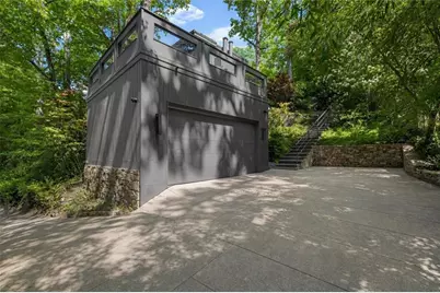 365 Brentwood Terrace NE, Atlanta, GA 30305 - Photo 8