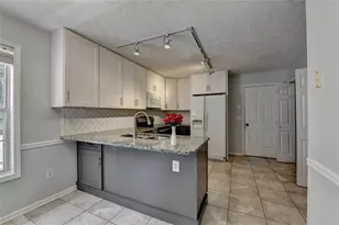 3270 Spincaster Way, Loganville, GA 30052 - Photo 10