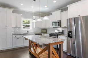 438 Lakewood Dr, Social Circle, GA 30025 - Photo 10