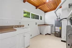 1963 Forest Green Dr NE, Atlanta, GA 30329 - Photo 22