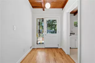 1963 Forest Green Dr NE, Atlanta, GA 30329 - Photo 10