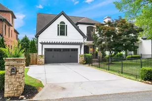 1157 Pine Grove Ave NE, Brookhaven, GA 30319 - Photo 2