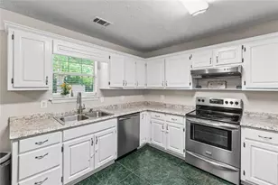 245 Cypress Dr, Covington, GA 30016 - Photo 14