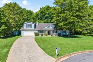 245 Cypress Dr, Covington, GA 30016 - Photo 4
