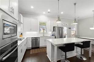 1372 Doublegate Dr, Atlanta, GA 30319 - Photo 8