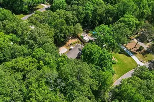 242 Lake Somerset Dr NW, Marietta, GA 30064 - Photo 10