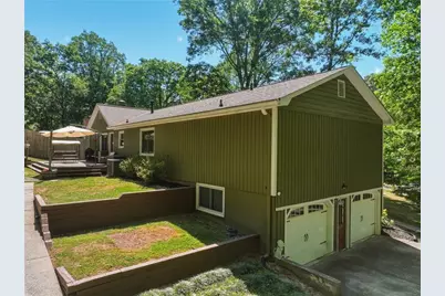 242 Lake Somerset Drive NW, Marietta, GA 30064 - Photo 8