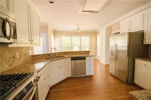 1858 De Winton Pl, Lawrenceville, GA 30043 - Photo 8