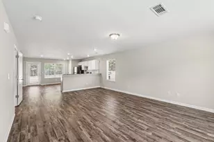 319 Ashigan St, Union City, GA 30291 - Photo 12