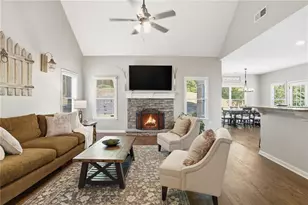 5045 Hamby Hollow Ln, Cumming, GA 30028 - Photo 22