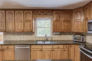 1051 Riverside Rd, Sugar Hill, GA 30518 - Photo 16