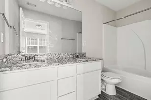 720 Keeshono St, Union City, GA 30291 - Photo 6