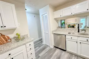 382 Teal Ct, Roswell, GA 30076 - Photo 6