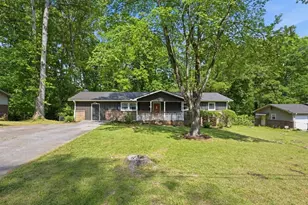 2934 Bicentennial Dr, Stone Mountain, GA 30087 - Photo 2