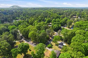 2934 Bicentennial Dr, Stone Mountain, GA 30087 - Photo 26
