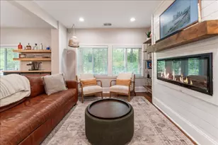 2132 Medfield Trail NE, Atlanta, GA 30345 - Photo 10