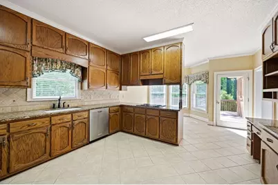 280 Camelot Drive, Fayetteville, GA 30214 - Photo 10