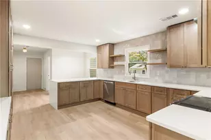 3231 Bunten Rd, Duluth, GA 30096 - Photo 10