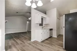 3685 E Bolding Rd, Flowery Branch, GA 30542 - Photo 6