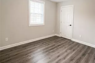 16 Wadley St NW, Atlanta, GA 30314 - Photo 8
